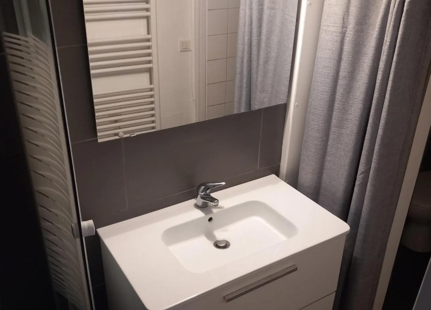 Apartmán Cosy Paříž 0*,  Francie